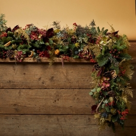 Christmas Flowers in Clapham, Balham, SW4 and SW12.