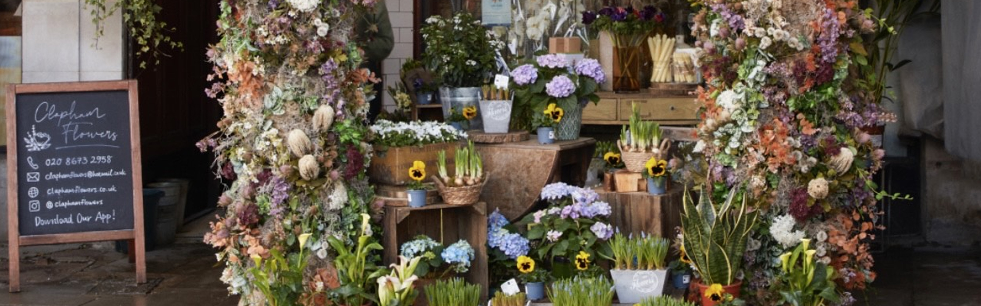 Clapham Flowers, your florist in Clapham since 2002. Delivery in